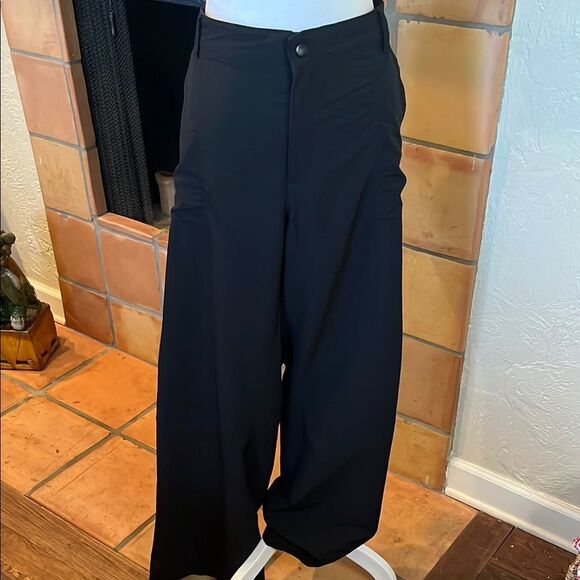 Old Navy STRETCHTECH Black Quick Dry Cargo Pants, size 2X - Picture 1 of 7